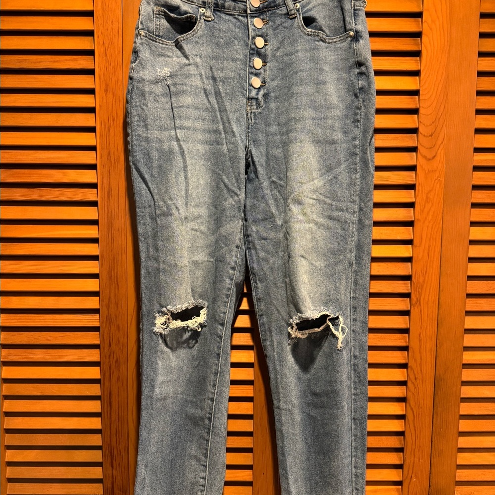 Distressed Abound Jeans, button detail on front, 29